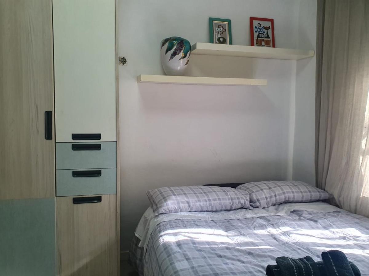 Studio Or Rooms With Private Bathroom Or Rooms With Shared Bathroom Barcelona Exterior photo
