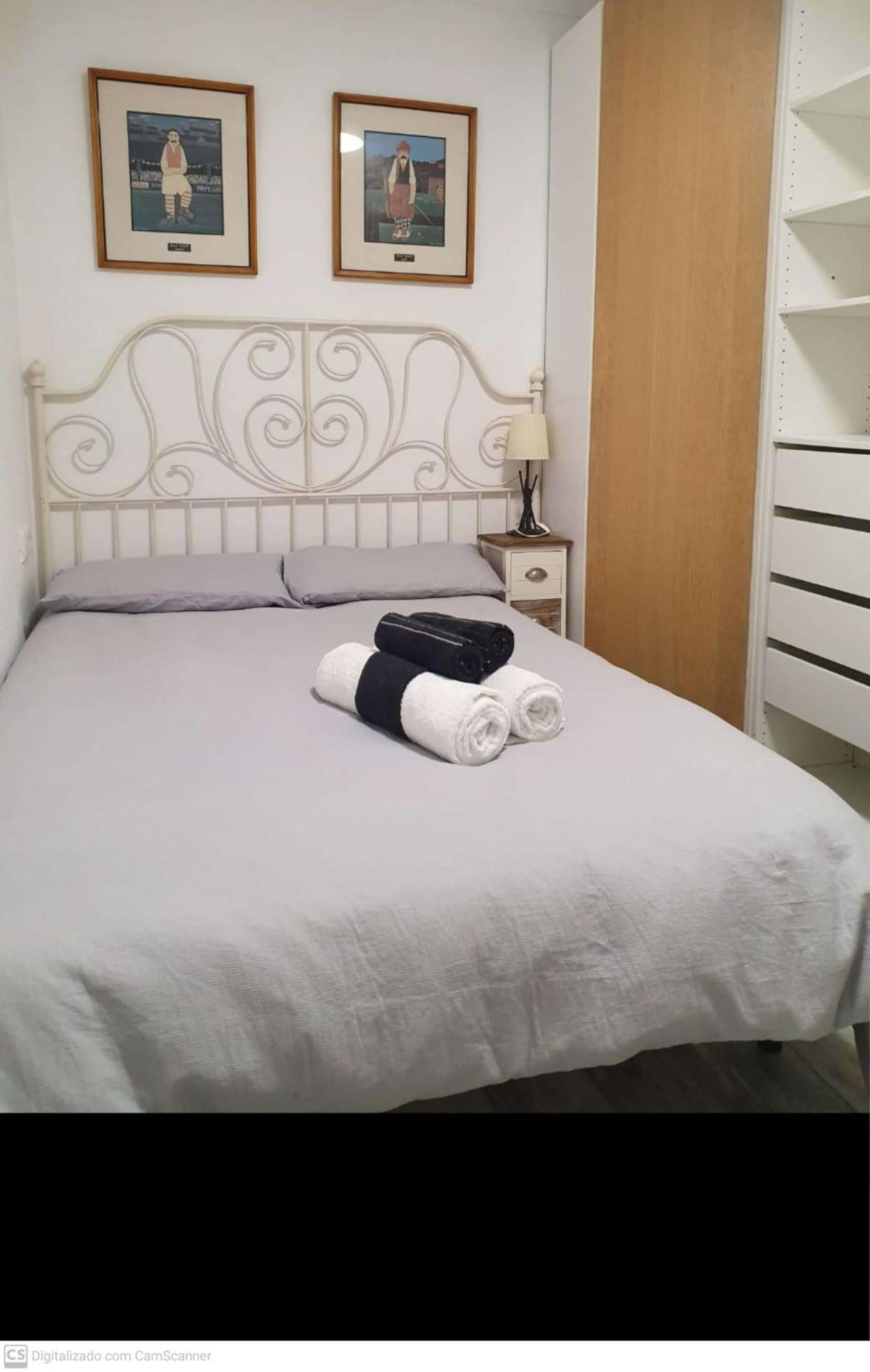 Studio Or Rooms With Private Bathroom Or Rooms With Shared Bathroom Barcelona Exterior photo