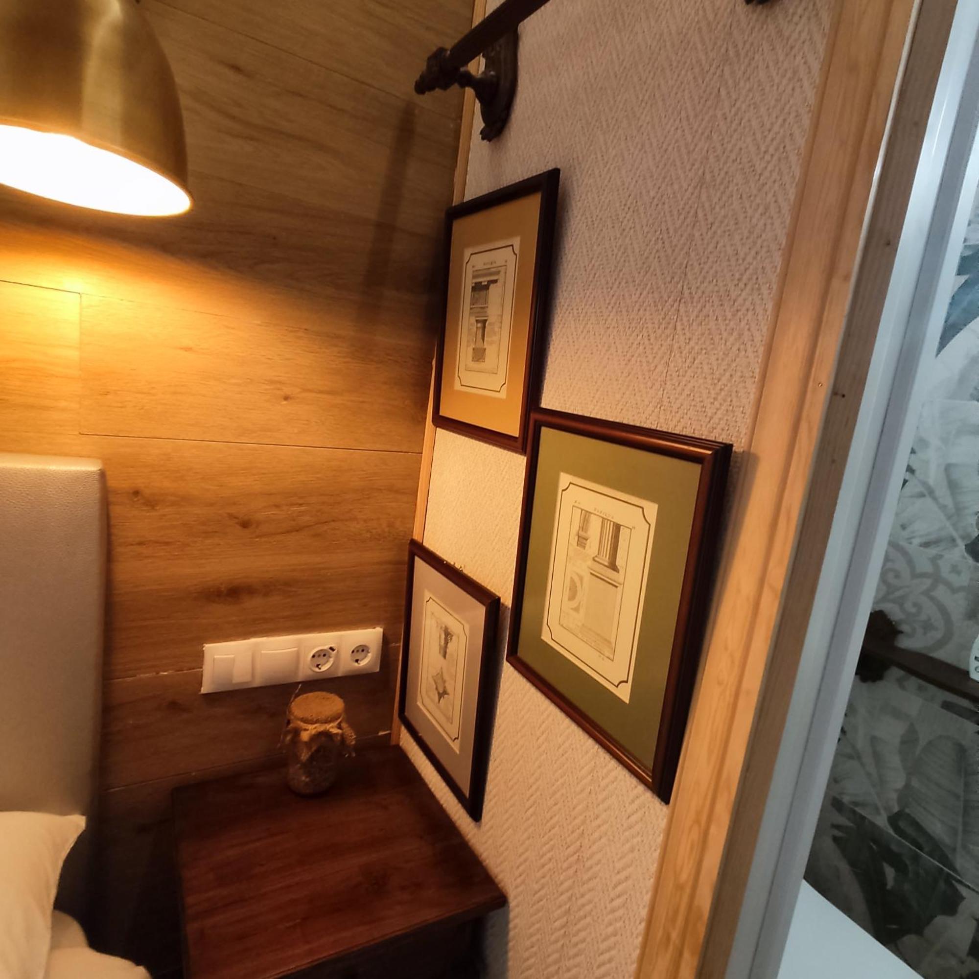 Studio Or Rooms With Private Bathroom Or Rooms With Shared Bathroom Barcelona Exterior photo